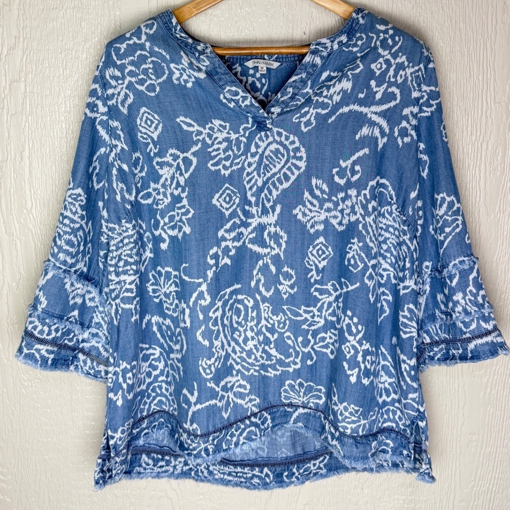 John Mark Blue White Floral Paisley Lyocell Blouse 1X Frayed Bell Sleeve Top